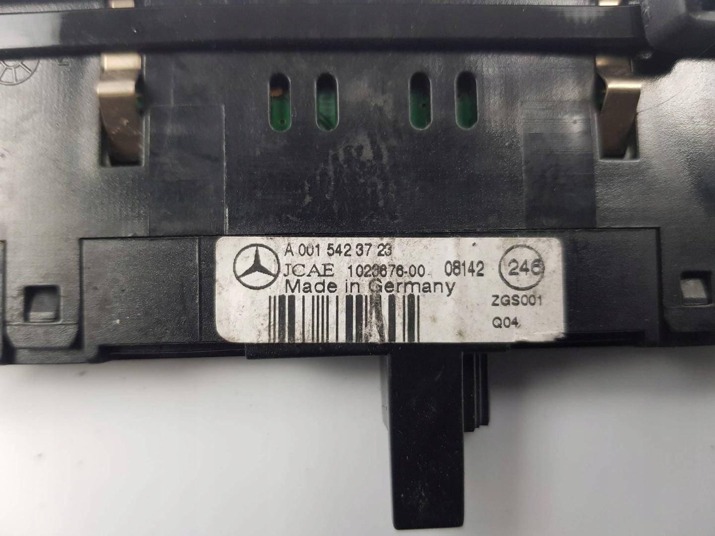 display PANEL A0015423723 MERCEDES - BENZ ML 420 CDI