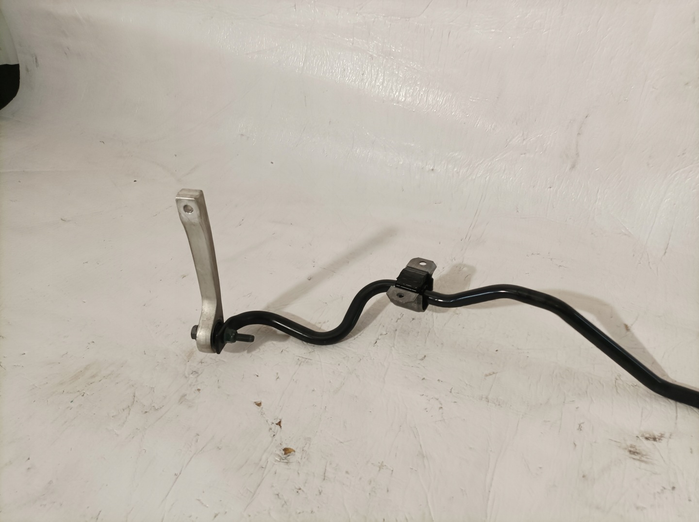AUDI A4 B9 STABILIZATOR heck 8W0511305AF
