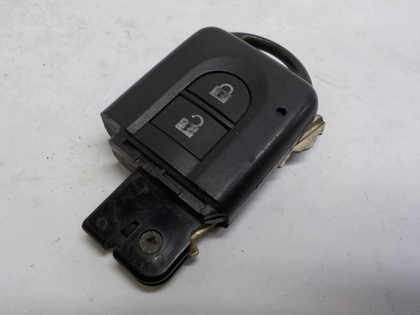 NISSAN QASHQAI J10 NV200 MICRA JUKE NOTE NAVARA key PILOT KEYLESS