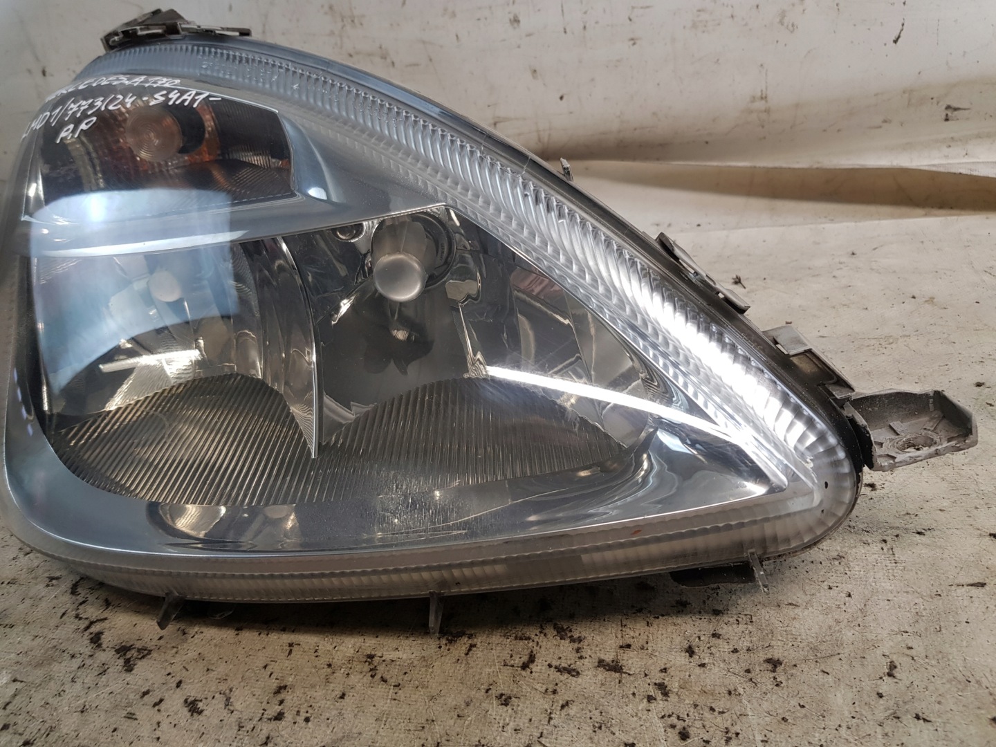 MERCEDES A170 03r. light right front front EUROPA