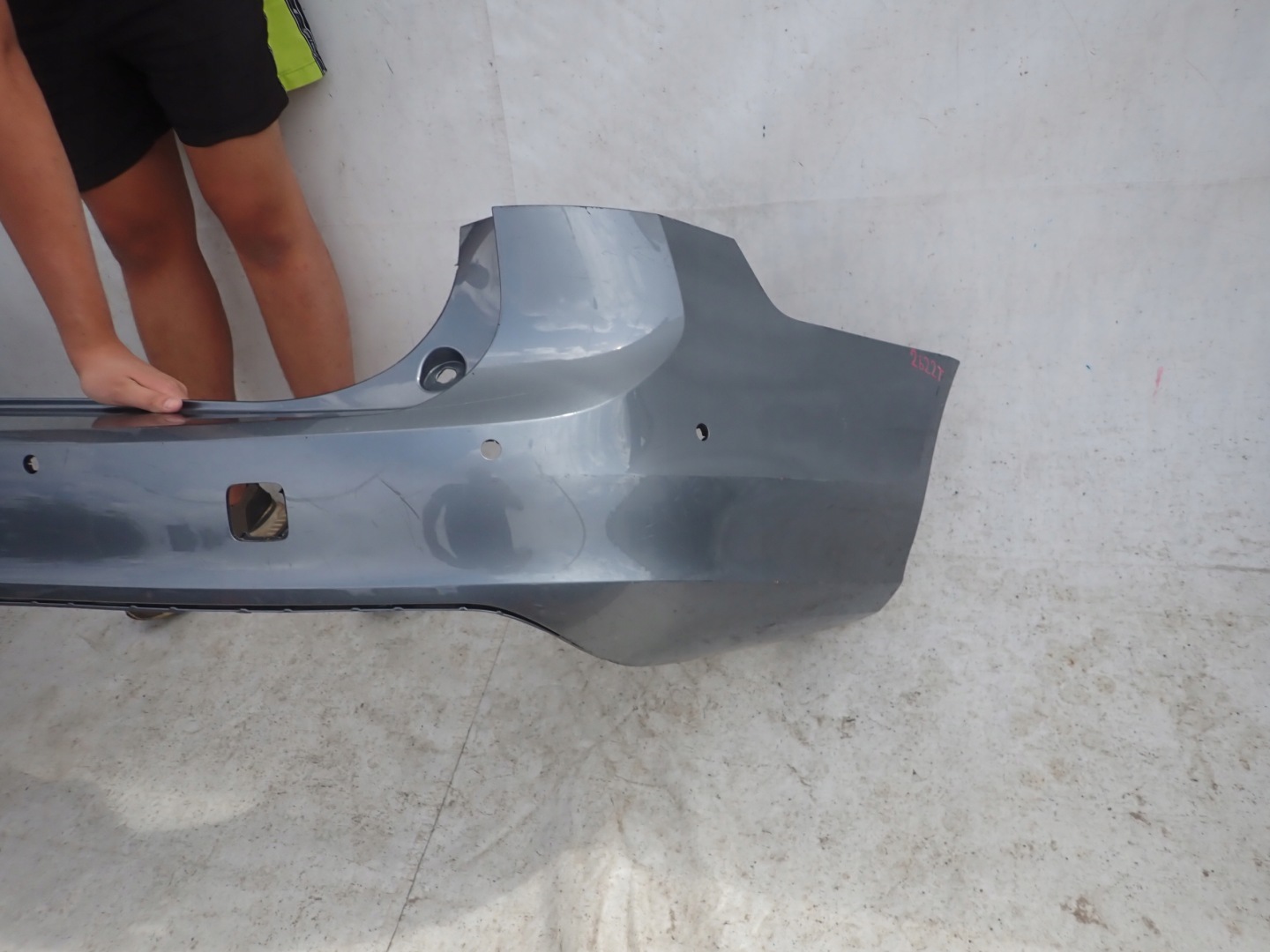 VOLVO V90 16-> bumper rear part rear PDC 31383315