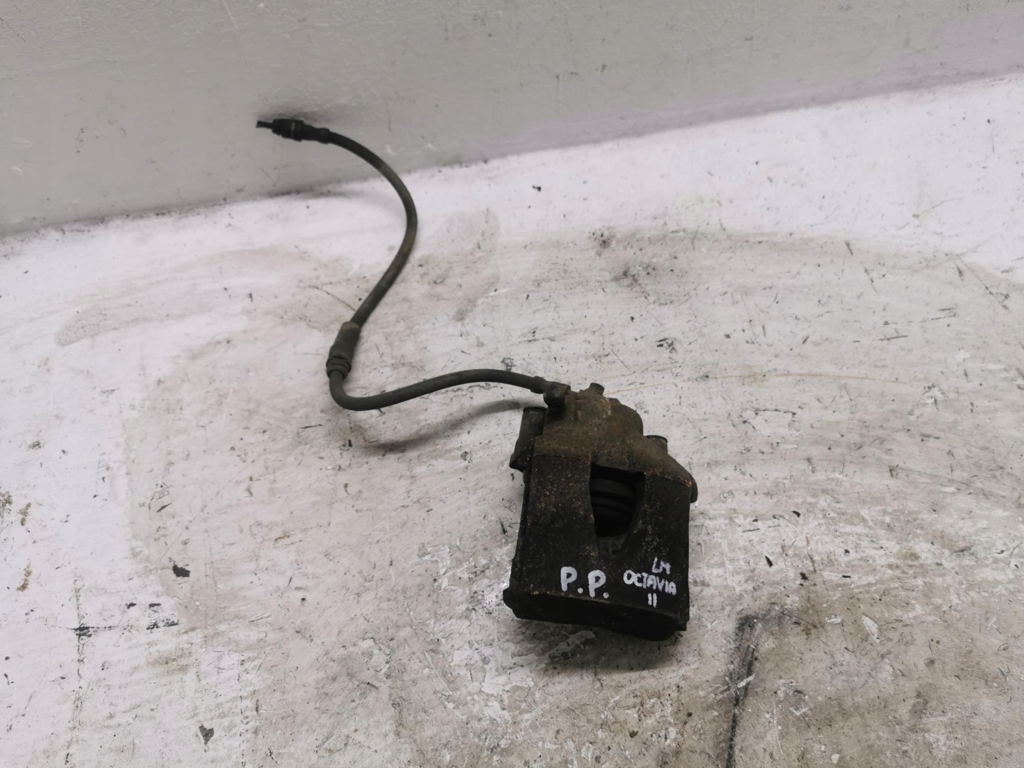 caliper brake right front SKODA OCTAVIA II LIFT