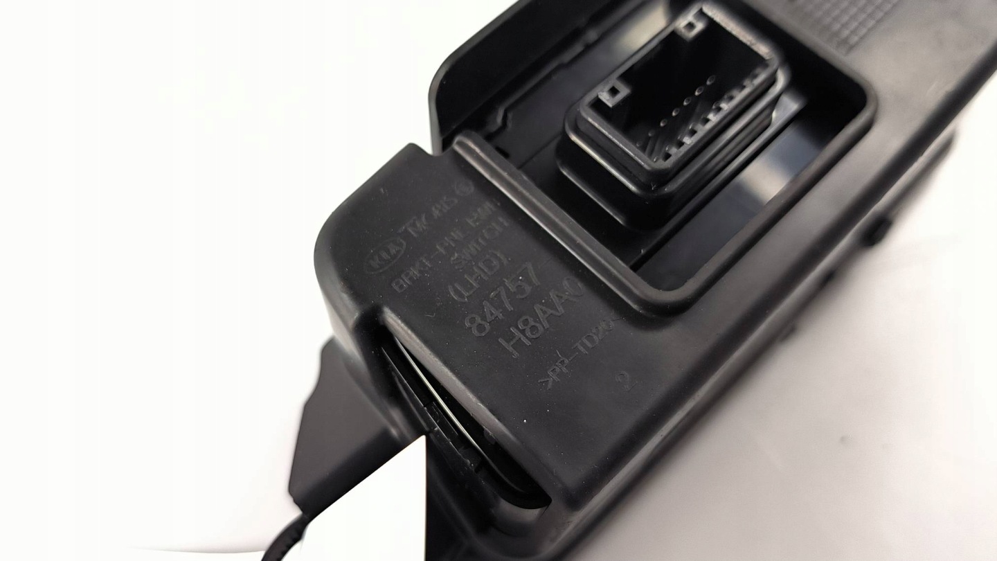PANEL regulations- leuchten ESP 84757-H8AA0 KIA STONIC