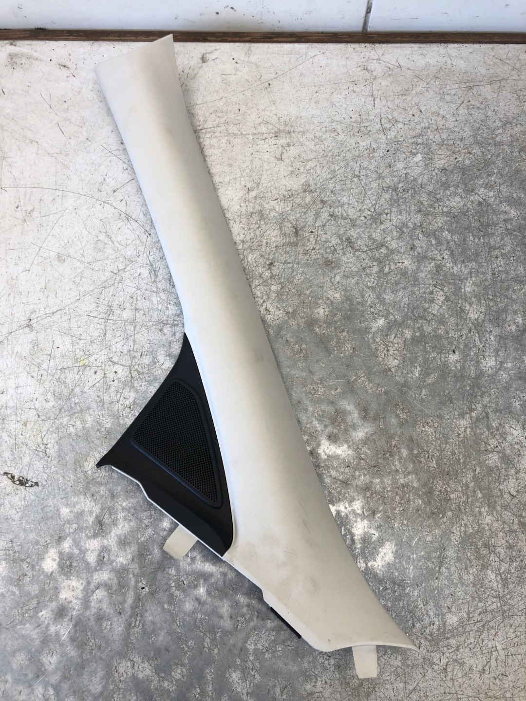 cover SLUPKA left FORD KUGA MK2 GV44-S03199-AAW
