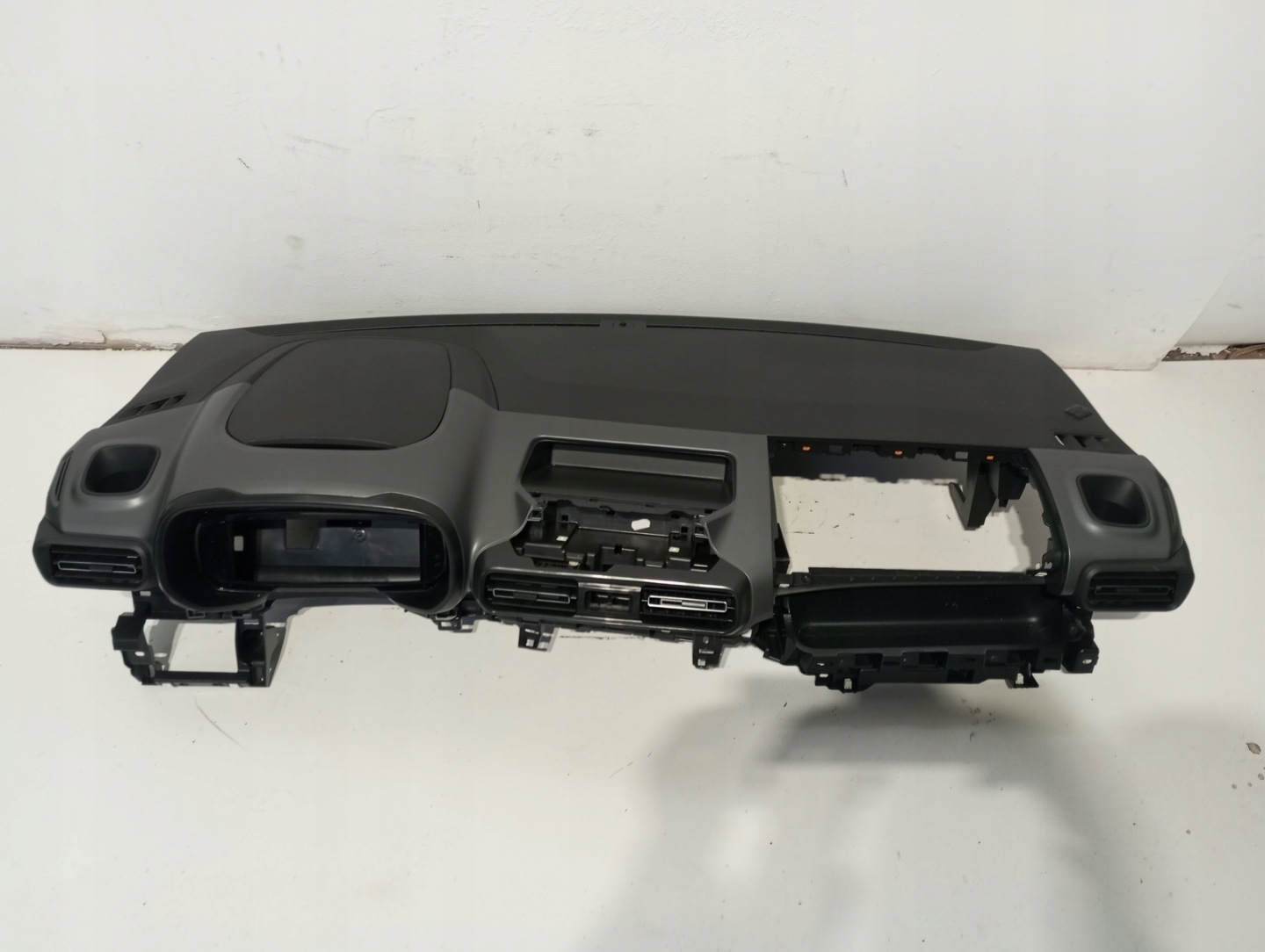 dashboard FIAT DOBLO OPEL COMBO E 23R unprotected