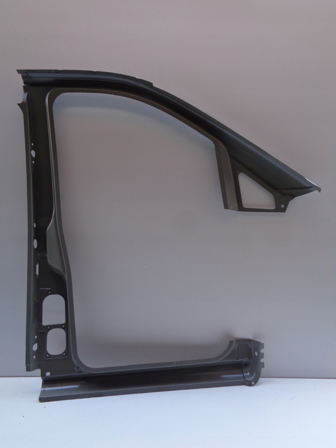pillar left front threshold MERCEDES VITO V-KLASA W447 14- NR 46204