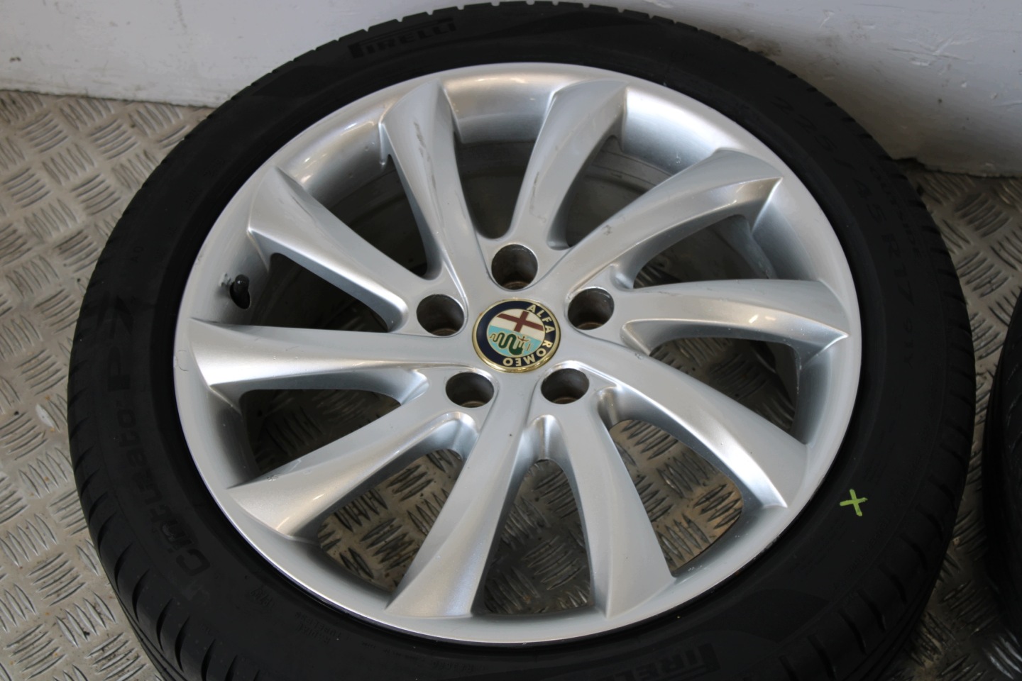 wheels discs disc 225/45 R17 ALFA ROMEO GIULIETTA 2.0MJ