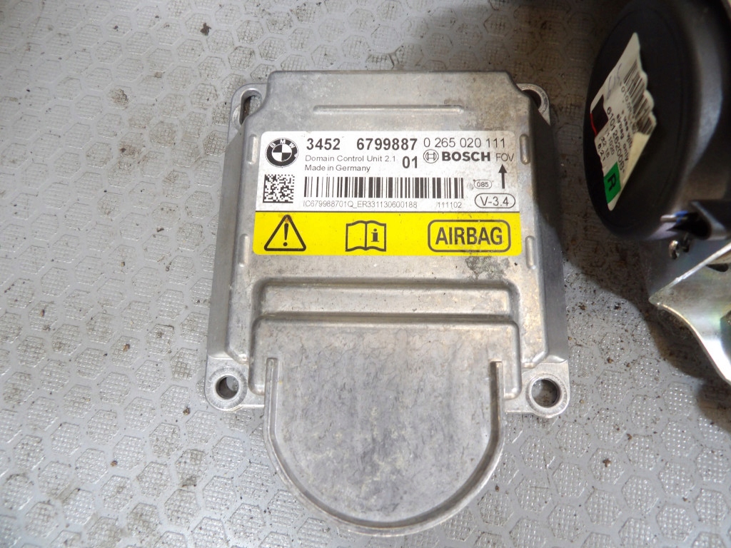 BMW 5 F10 F11 console dashboard cockpit airbag