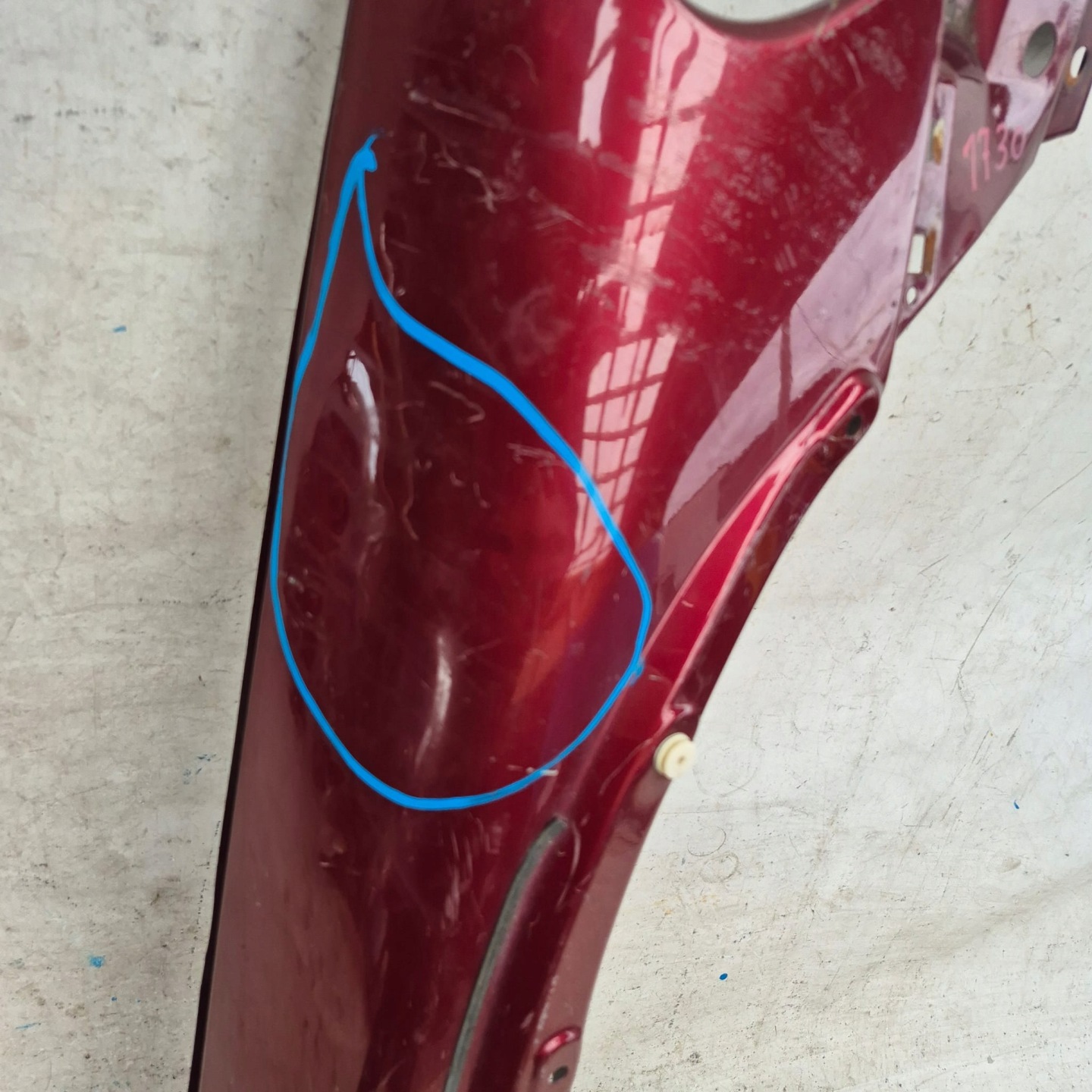 VOLVO XC70 and 00- fender front front right
