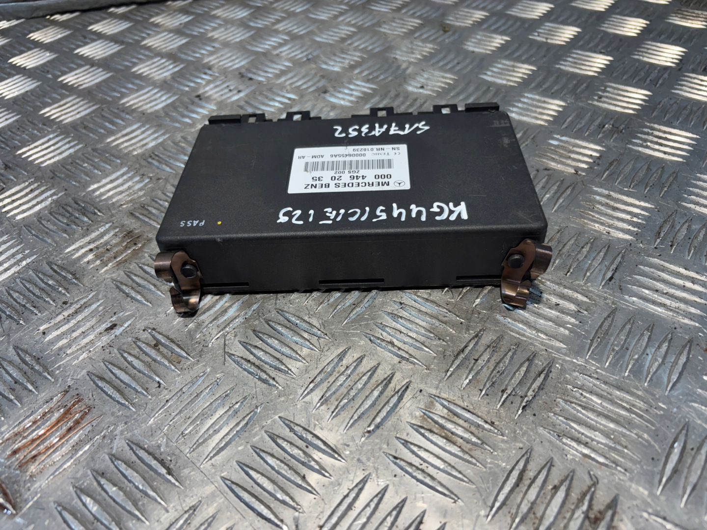 control unit Mercedes 0004462035 ZGS