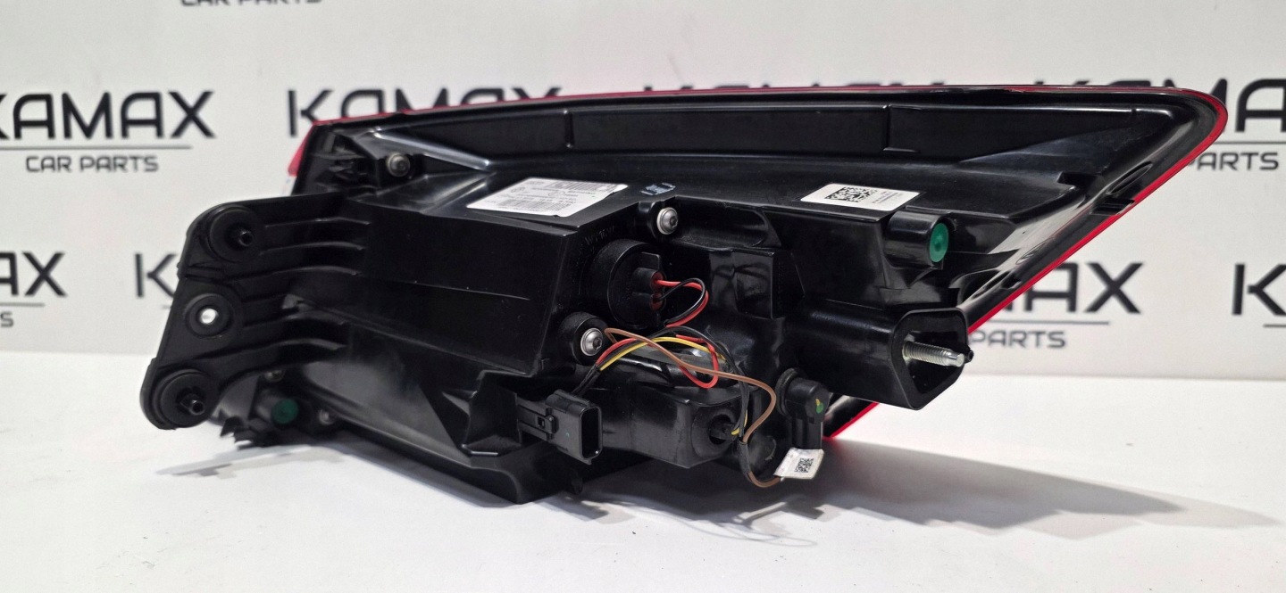 light rear left side Renault Megane IV 265558986R