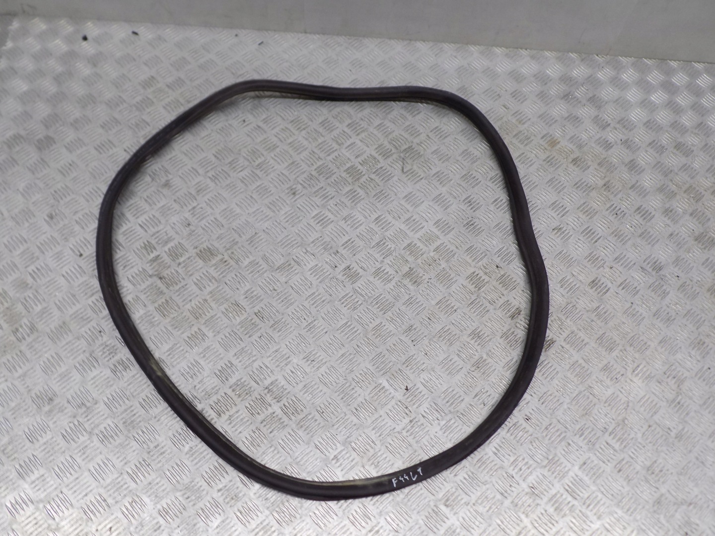 BMW F44 Dichtsatz Tür heck 7483099