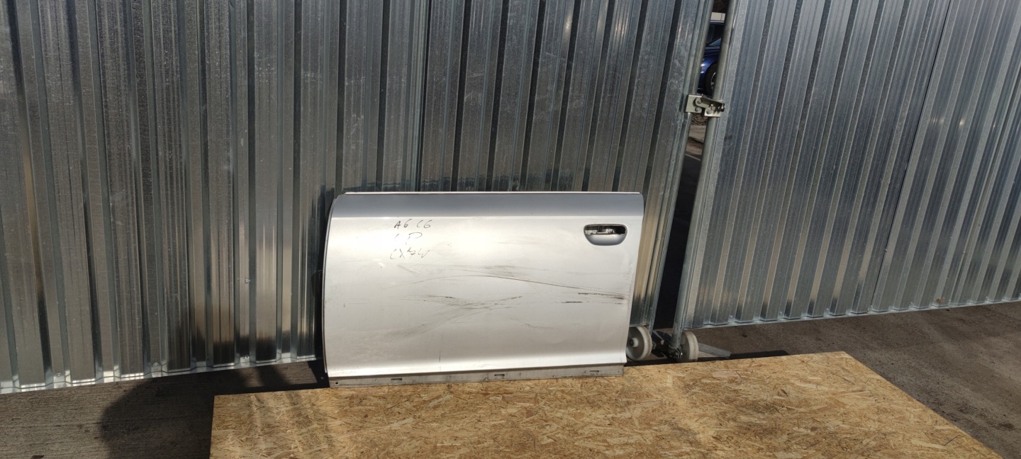 door left front AUDI A6 C6 LX7W sedan AVANT
