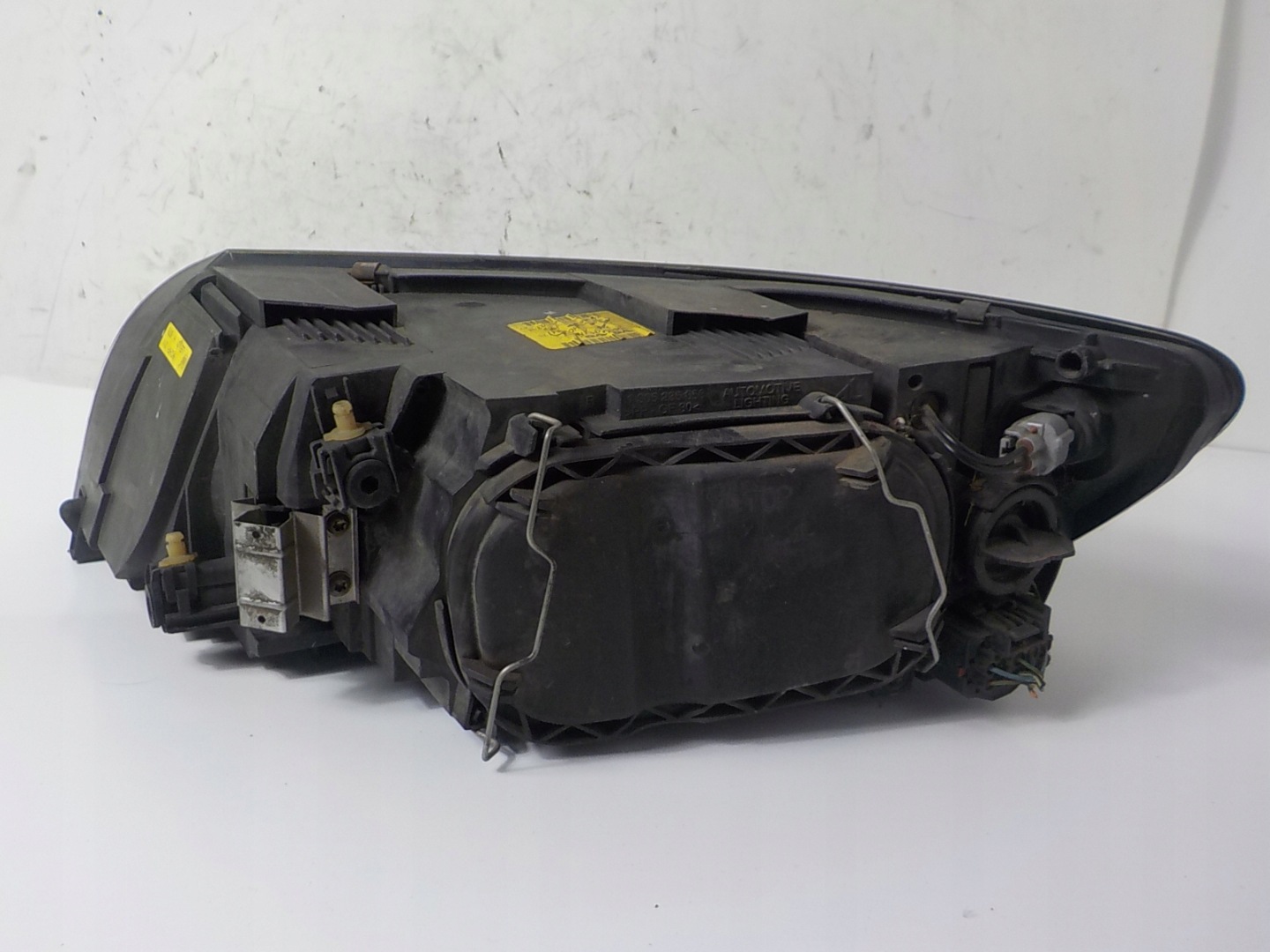 VOLVO S40 II V50 light right front front UK