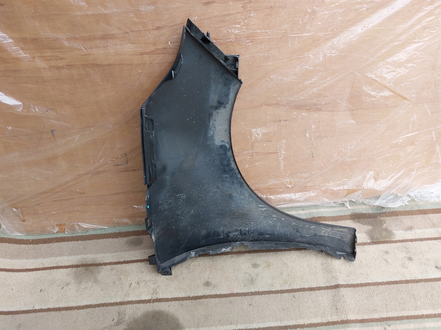 fender left front RENAULT SCENIC III 09-13r black 631010010R