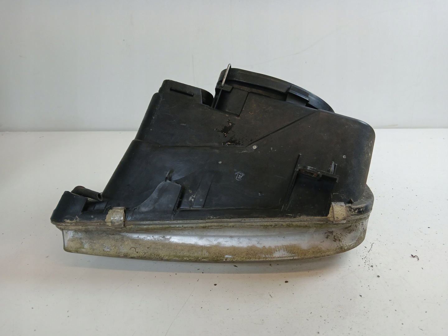 VW BORA light right front