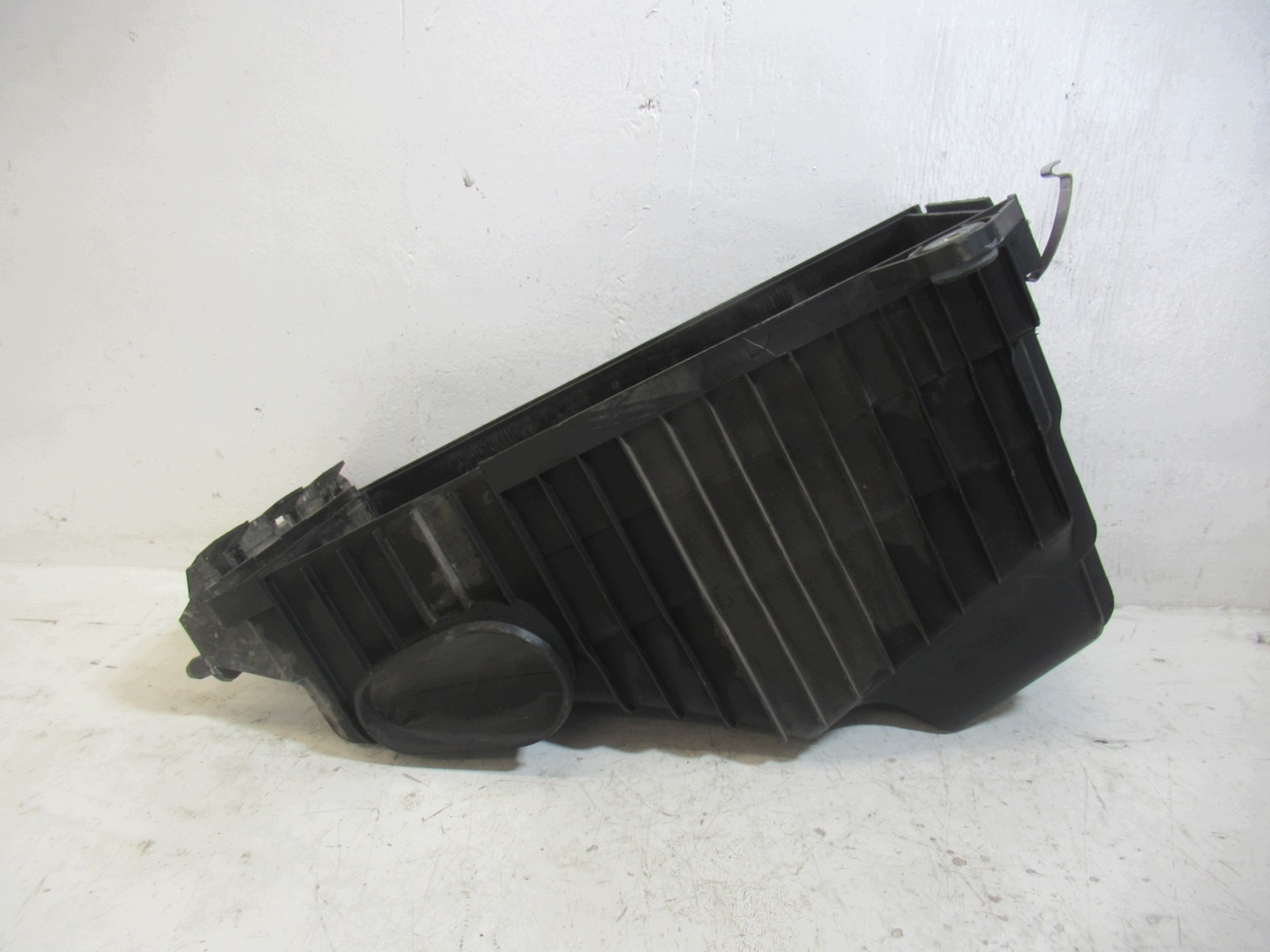 Gehäuse filter luft VOLKSWAGEN TOUAREG 9845595