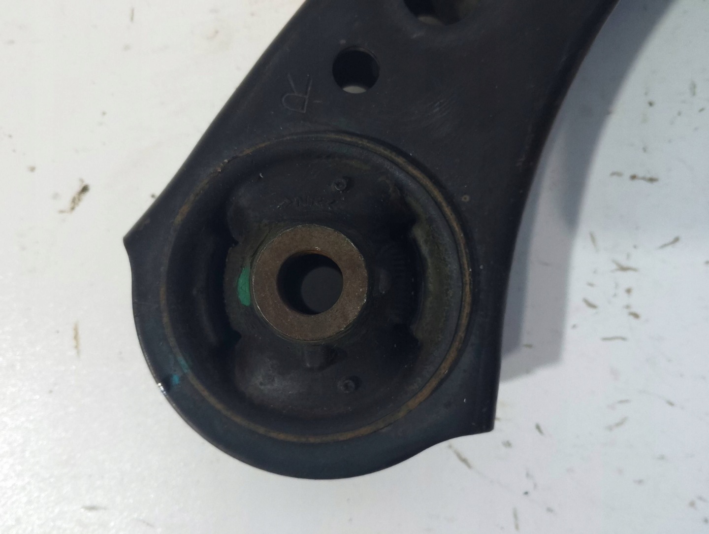 Toyota Corolla E210 E21 arm front right 2319A (Q569)