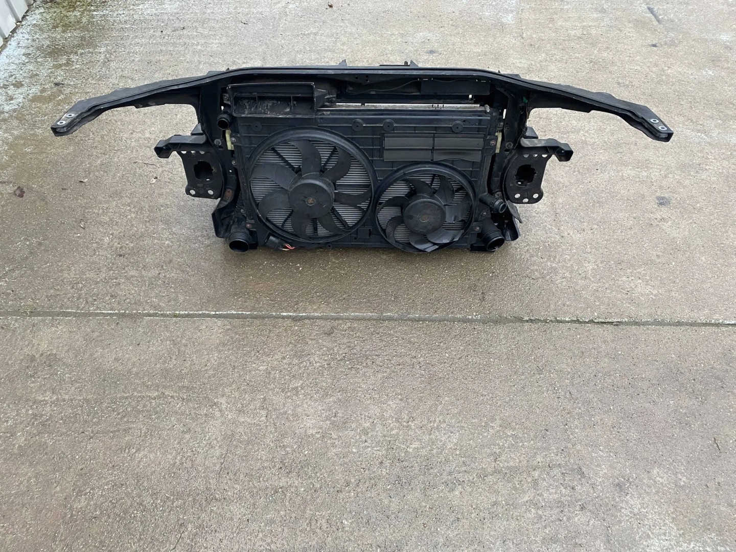 VW PASSAT CC LIFT 2.0 TDI complete support panel for radiators radiator sider