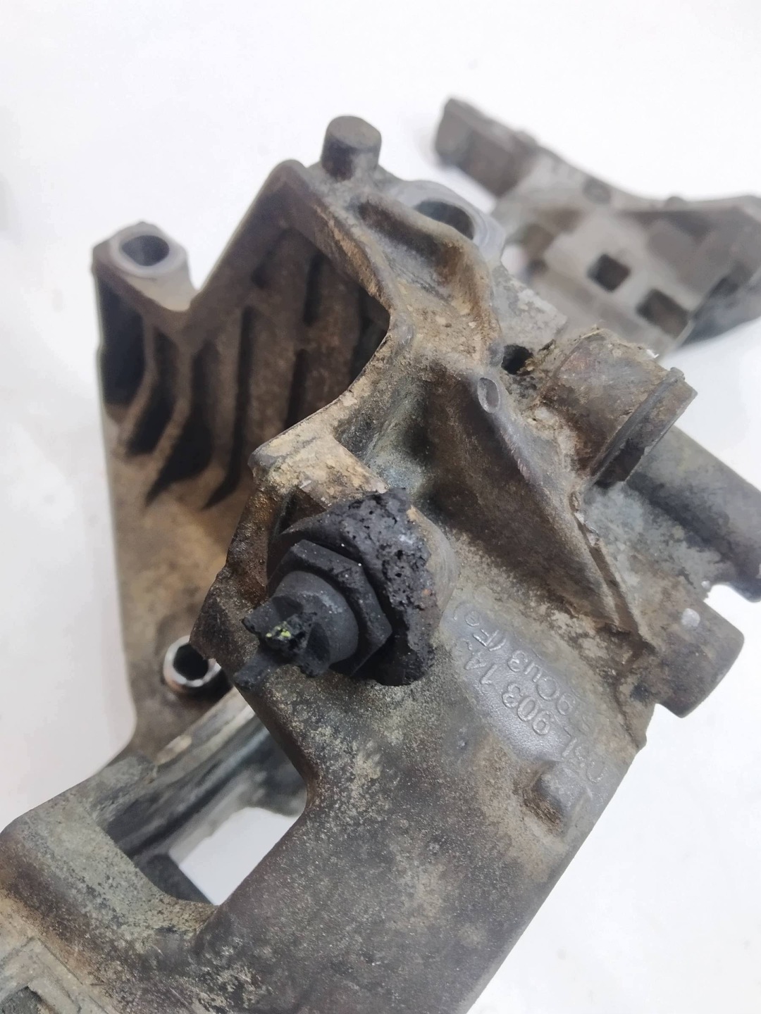support 05L903143 2.0 TDI Audi A6 V (2018-) C8