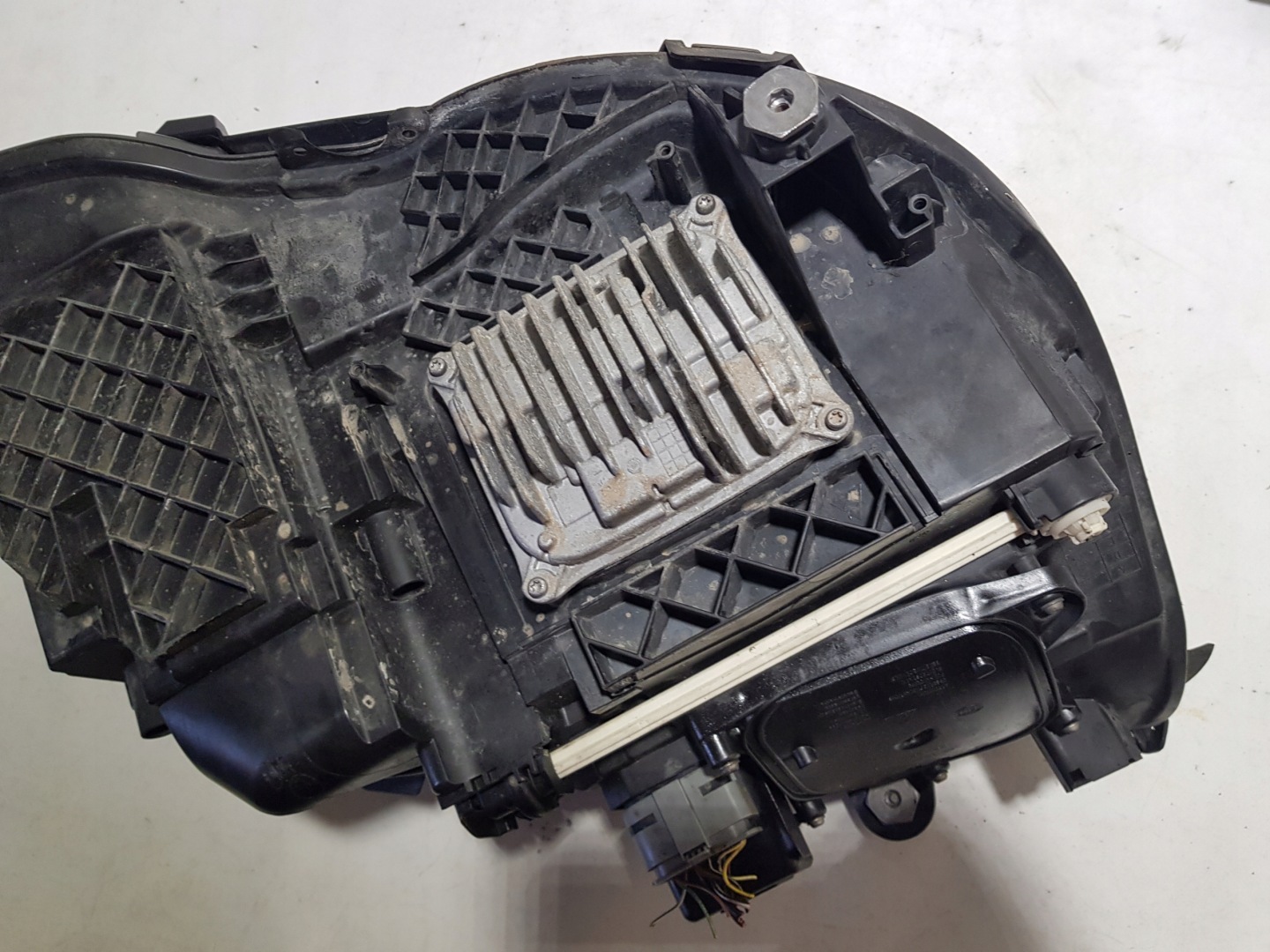light LED left front MERCEDES W212 LIFT complete