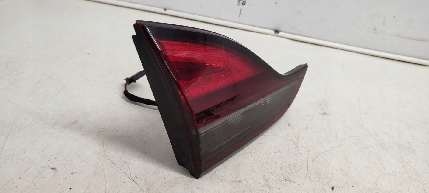 light rear part rear left to the bonnet Opel Zafira C 1,4