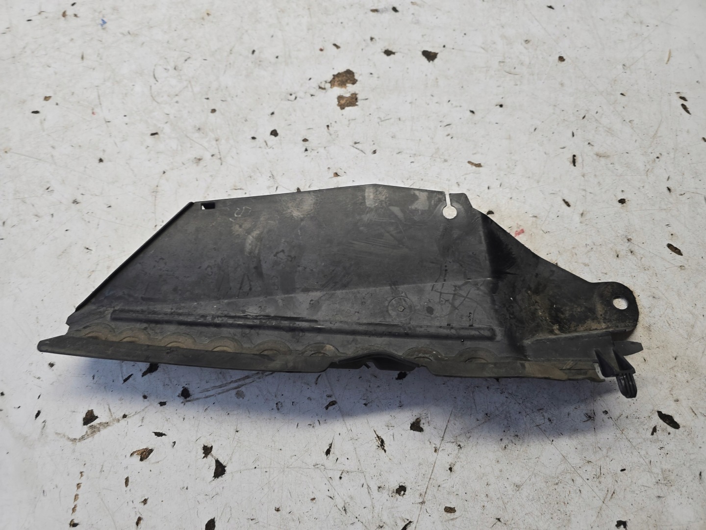 OPEL ASTRA K LIFT oben luftansaugkanal
