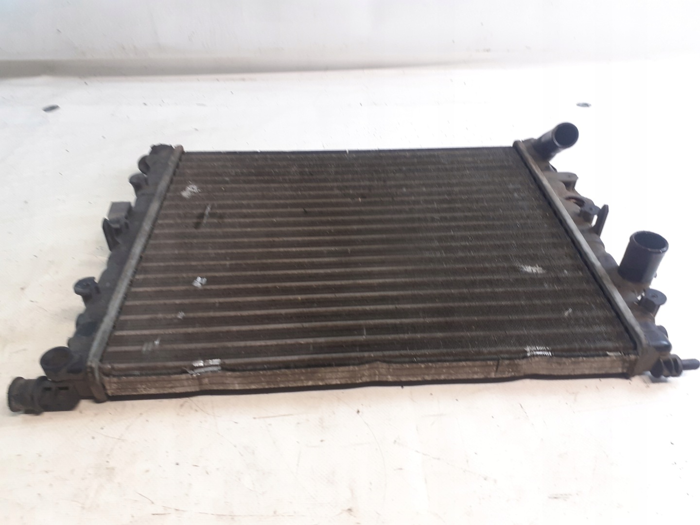 water cooler Renault Scenic and 1.6 B