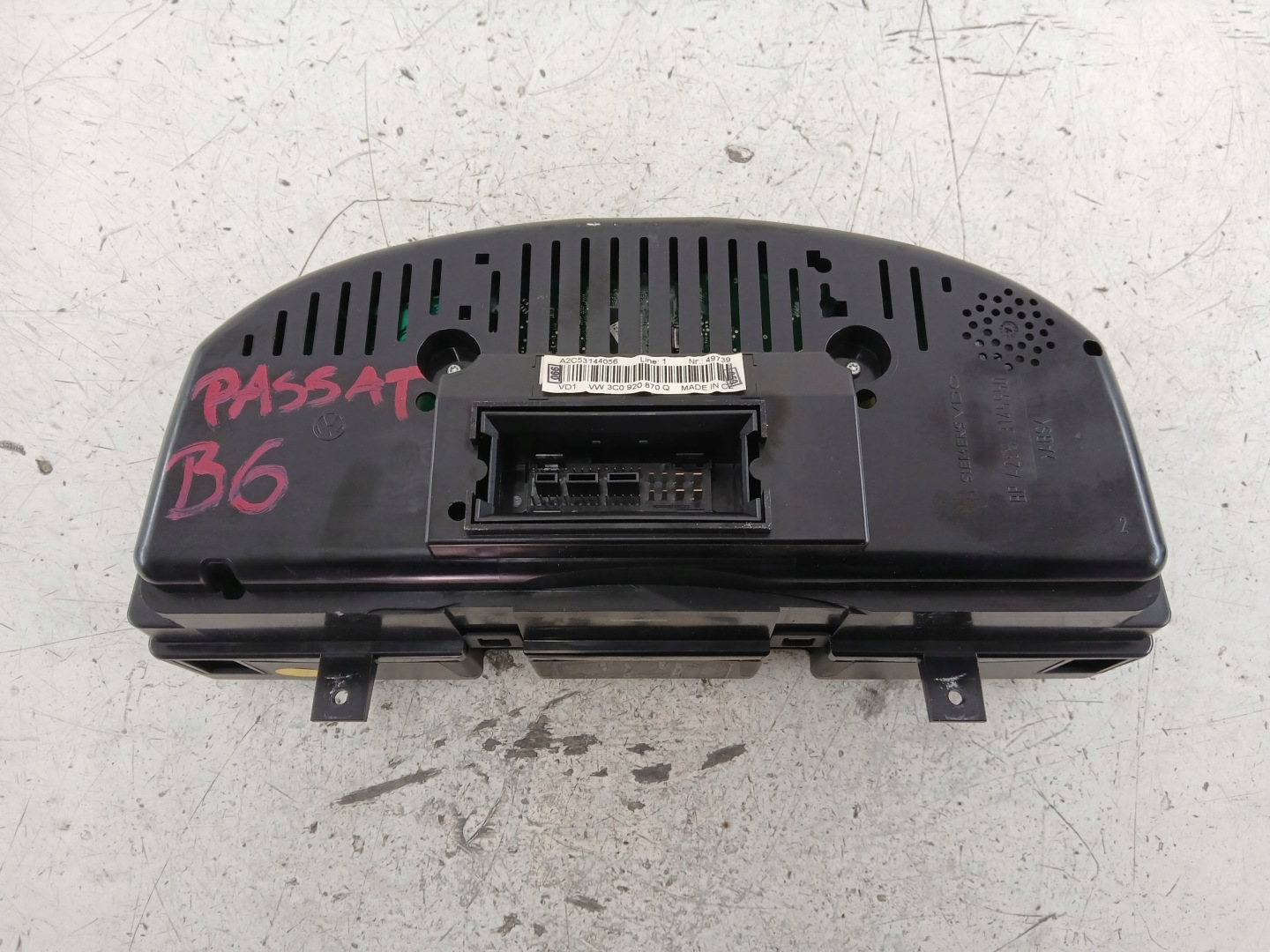 VW PASSAT B6 2.0 TDI dials dials 3C0920870Q