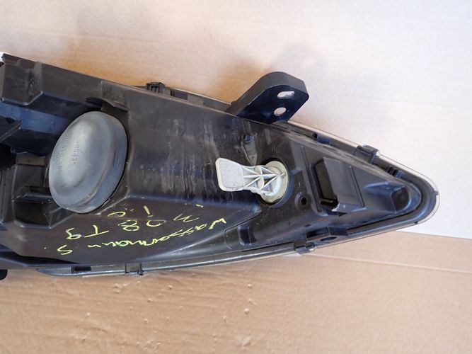 PEUGEOT 308 T9 13- reflektor left light left 96775230