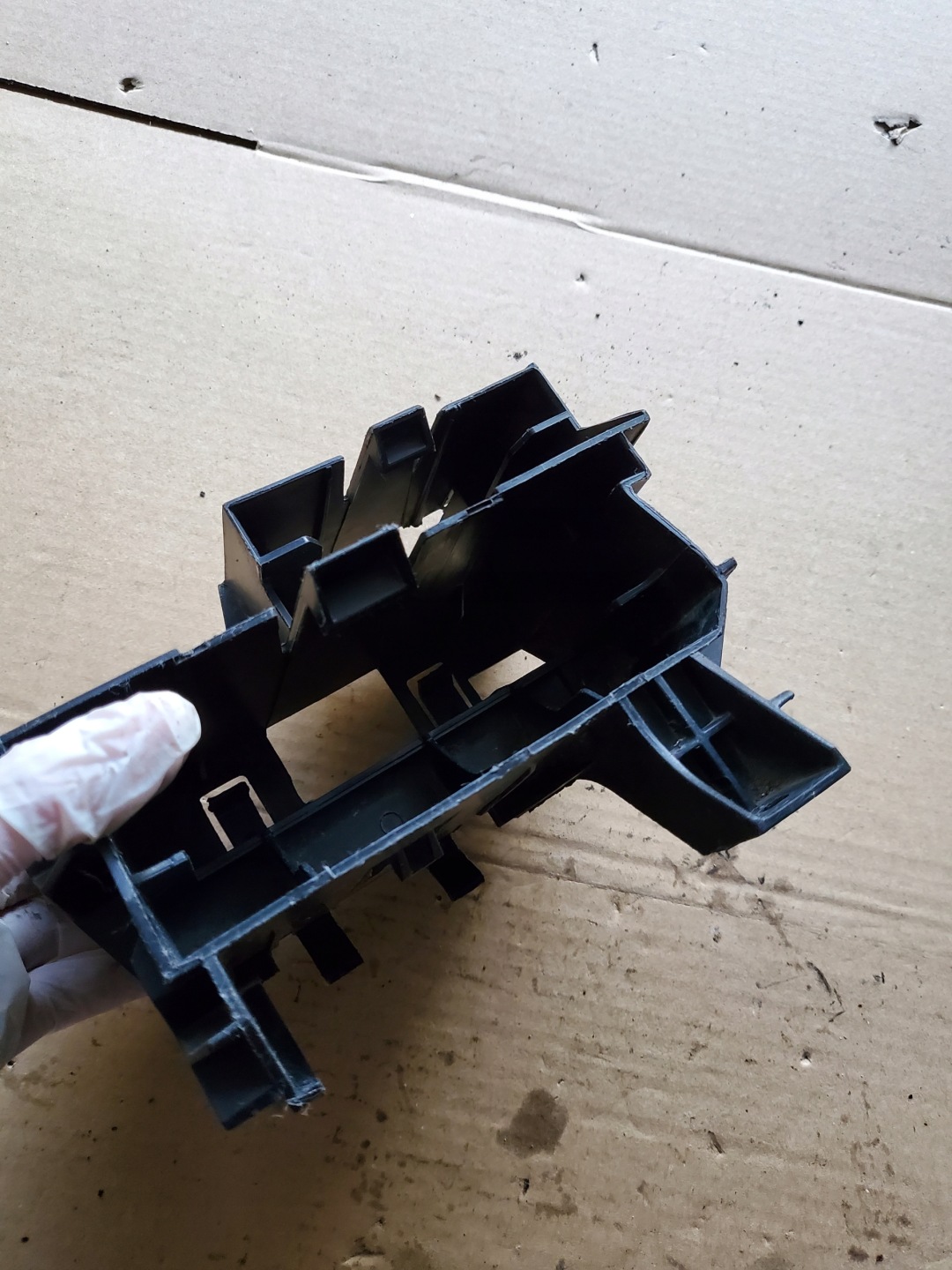 bracket holder STEROWNIKA console MODULU AUDI A6 C6 4F OE EU