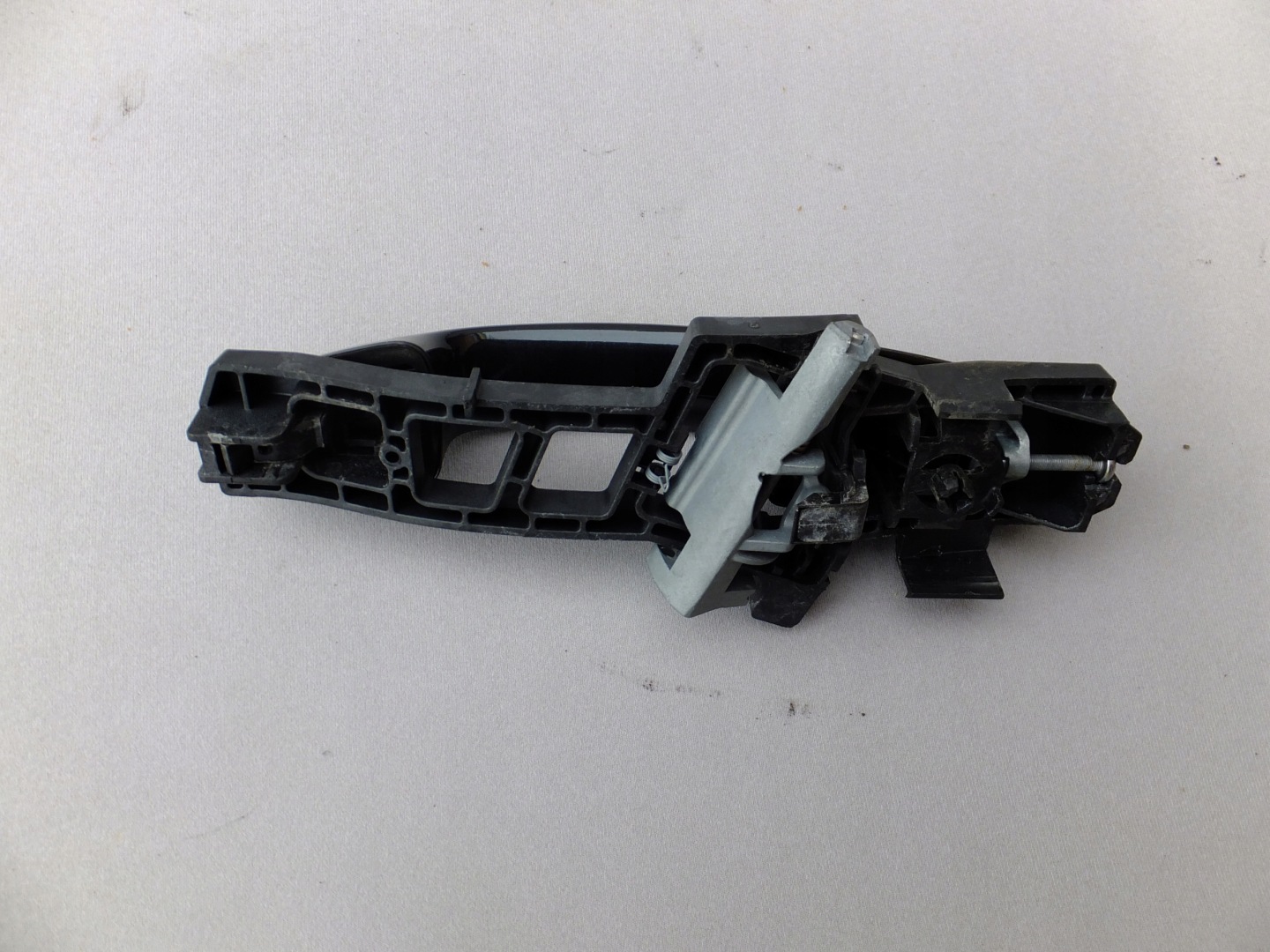 handle left rear part ford fiesta mk7 2010r