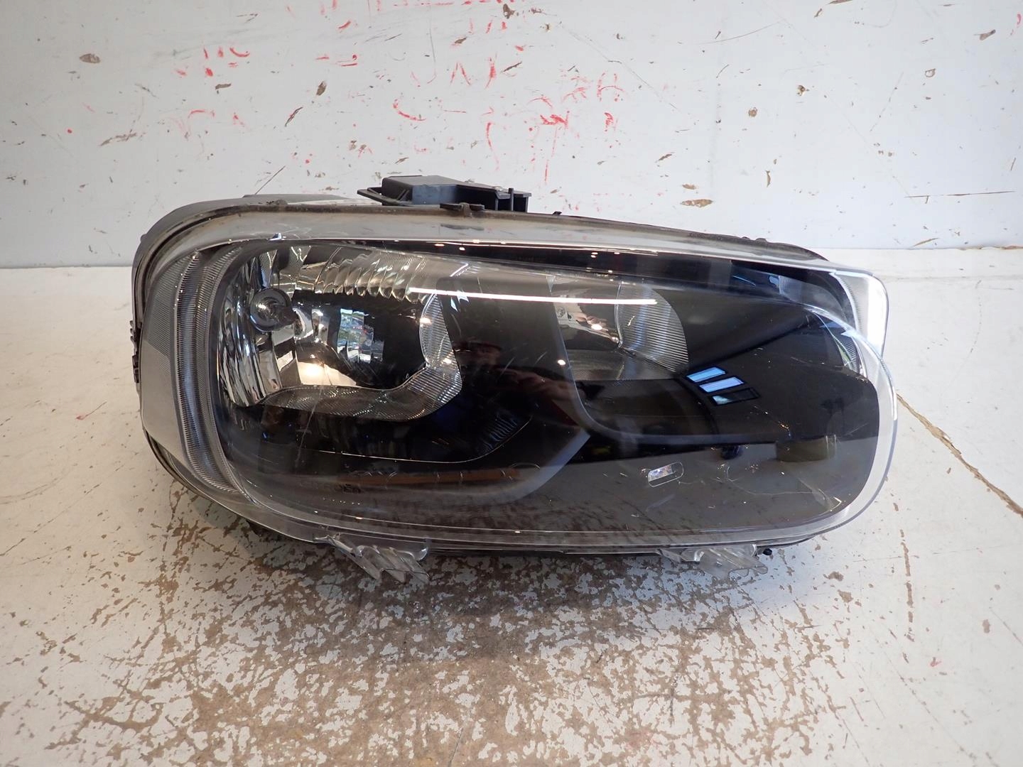 light front right CITROEN BERLINGO IV MULTISPACE