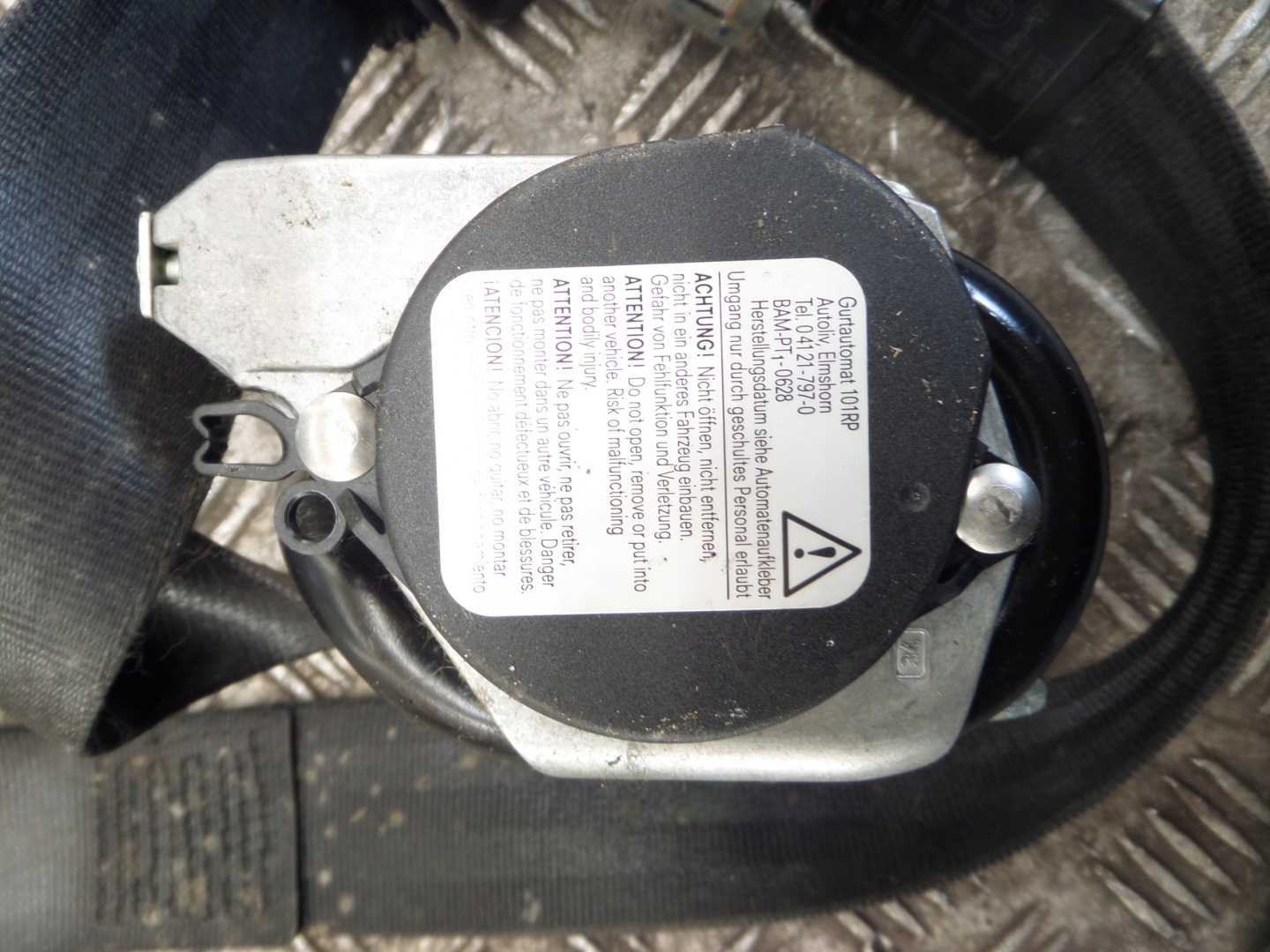 AUDI A4 B7 CABRIO tension belt safety right front 8H0857706C