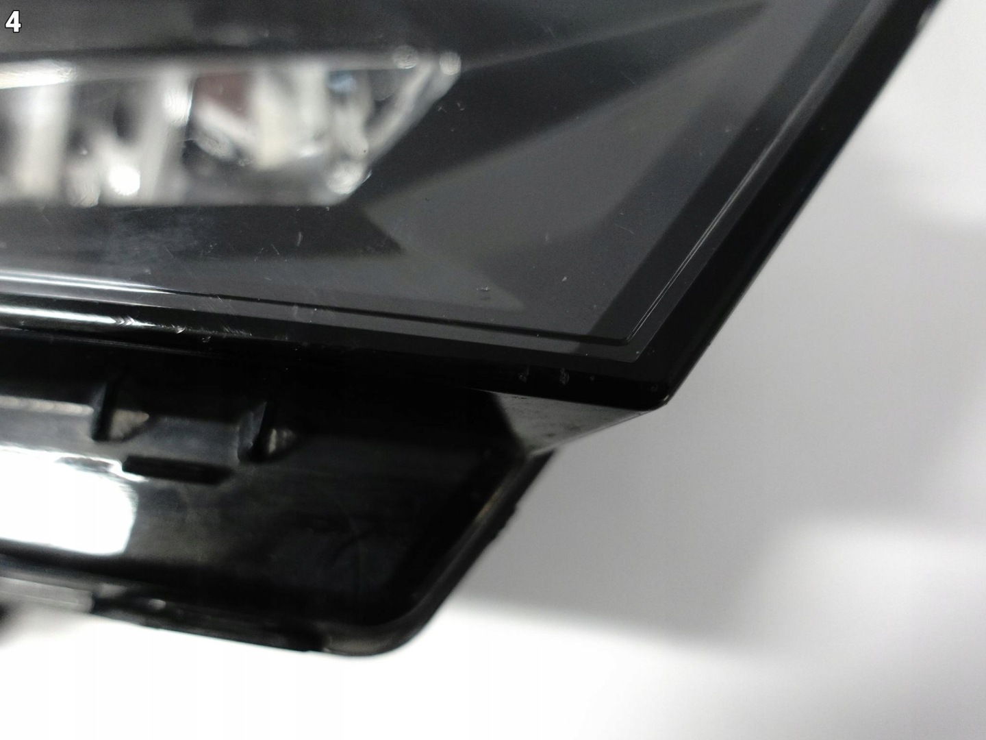 SEAT LEON III 3 5F0 ST ATECA 575 16-20 fog light LED right W bumper front
