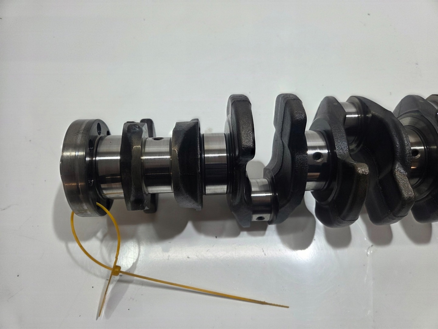 vilebrequin BMW E60 E61 3.0 D 306D3 7792608