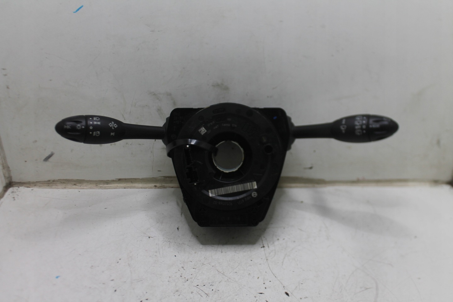 steering wheel levers and controls MANETKA ring 9253768 MINI COUNTRYMAN R60 10-17