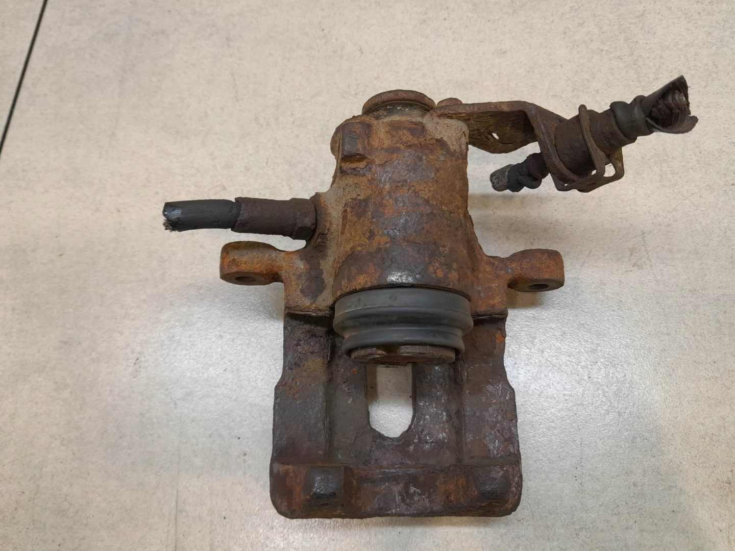 caliper brake left rear part VW PASSAT B3 2.0 8V