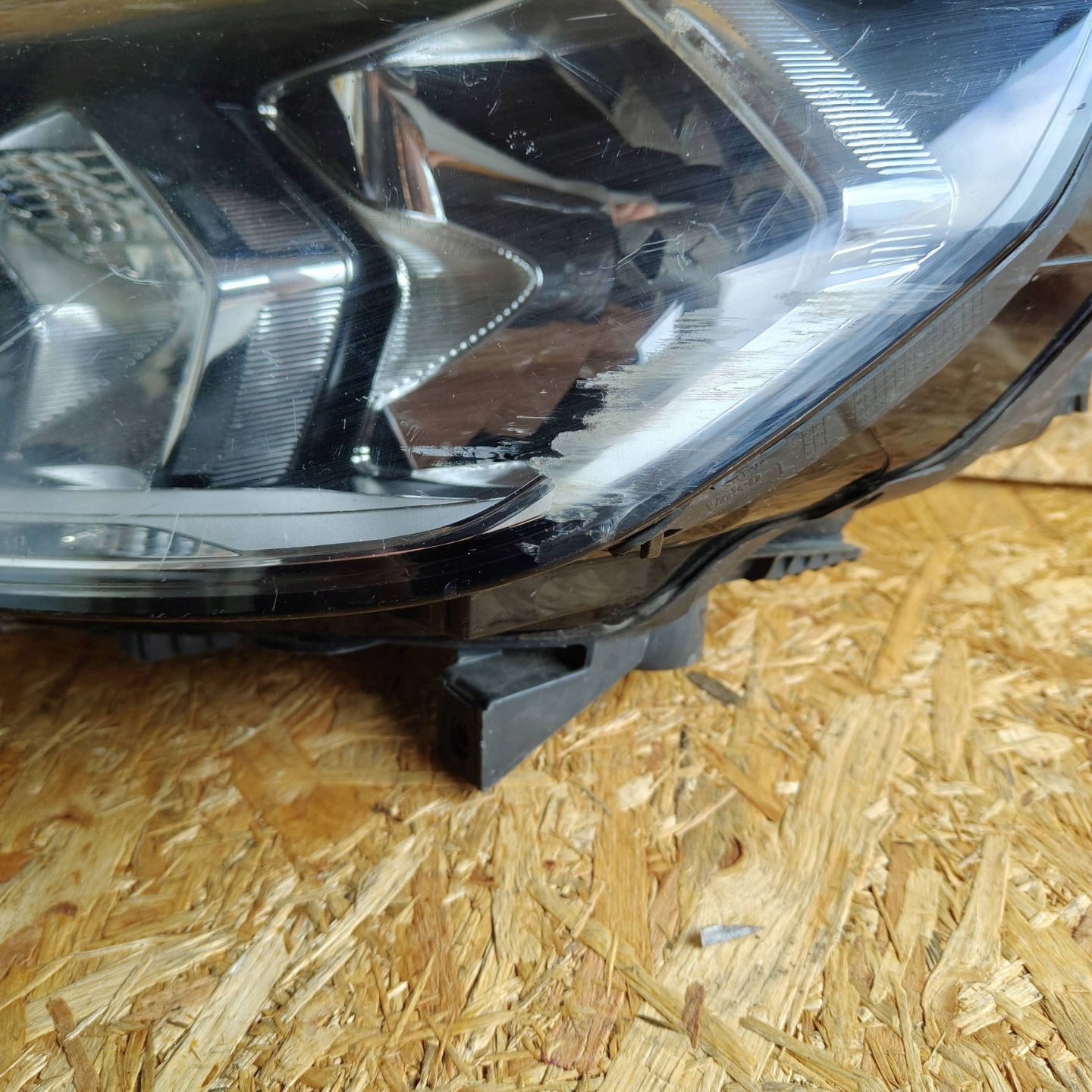 Reflektor vorne Seite links Audi A1 82A941003