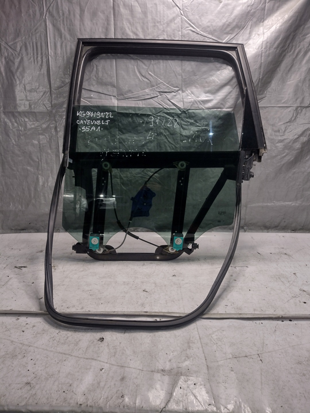 frame mechanism lifting windows left rear part Porsche Cayenne and
