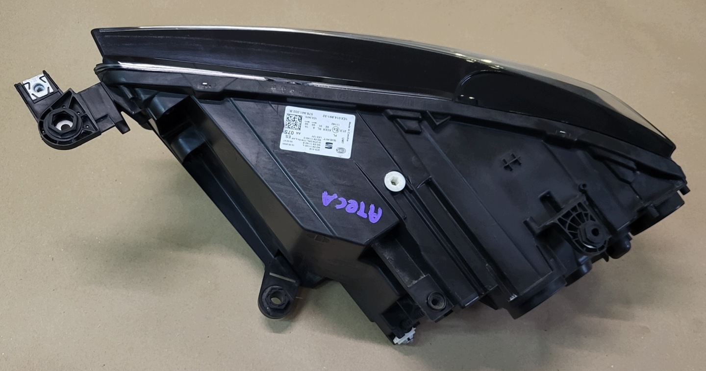 REFLEKTOR light right front FULL LED SEAT ATECA LIFT OE EUROPA