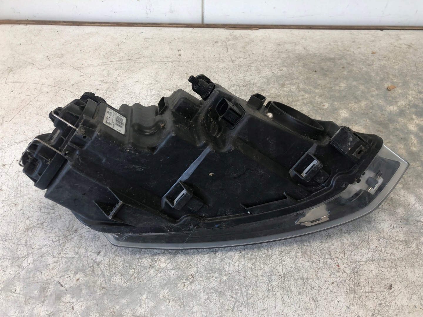 light left front VW POLO V 6R 6R1941015E