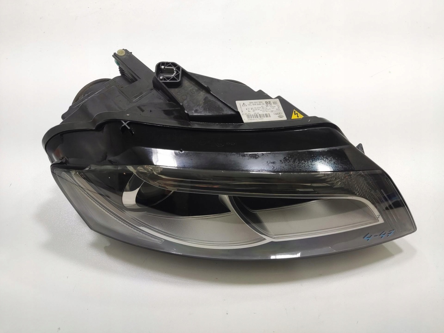 light right front XENON AUDI A3 8P LIFT 2008-2013 8P0941004BE EUROPA
