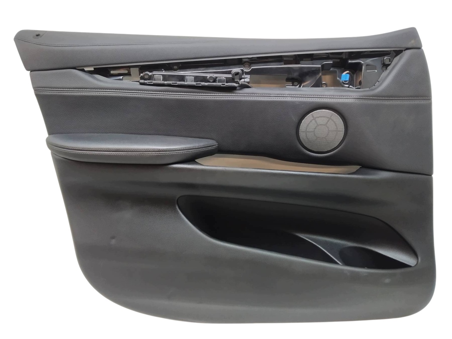 upholstery side left front driver´s leather Bmw X6 II (2014-2019) F16