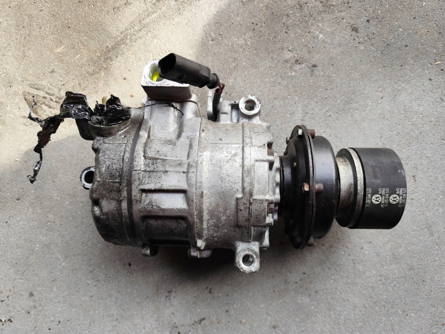 compressor; compressor of the air conditioning VW T5 2.5 TDI