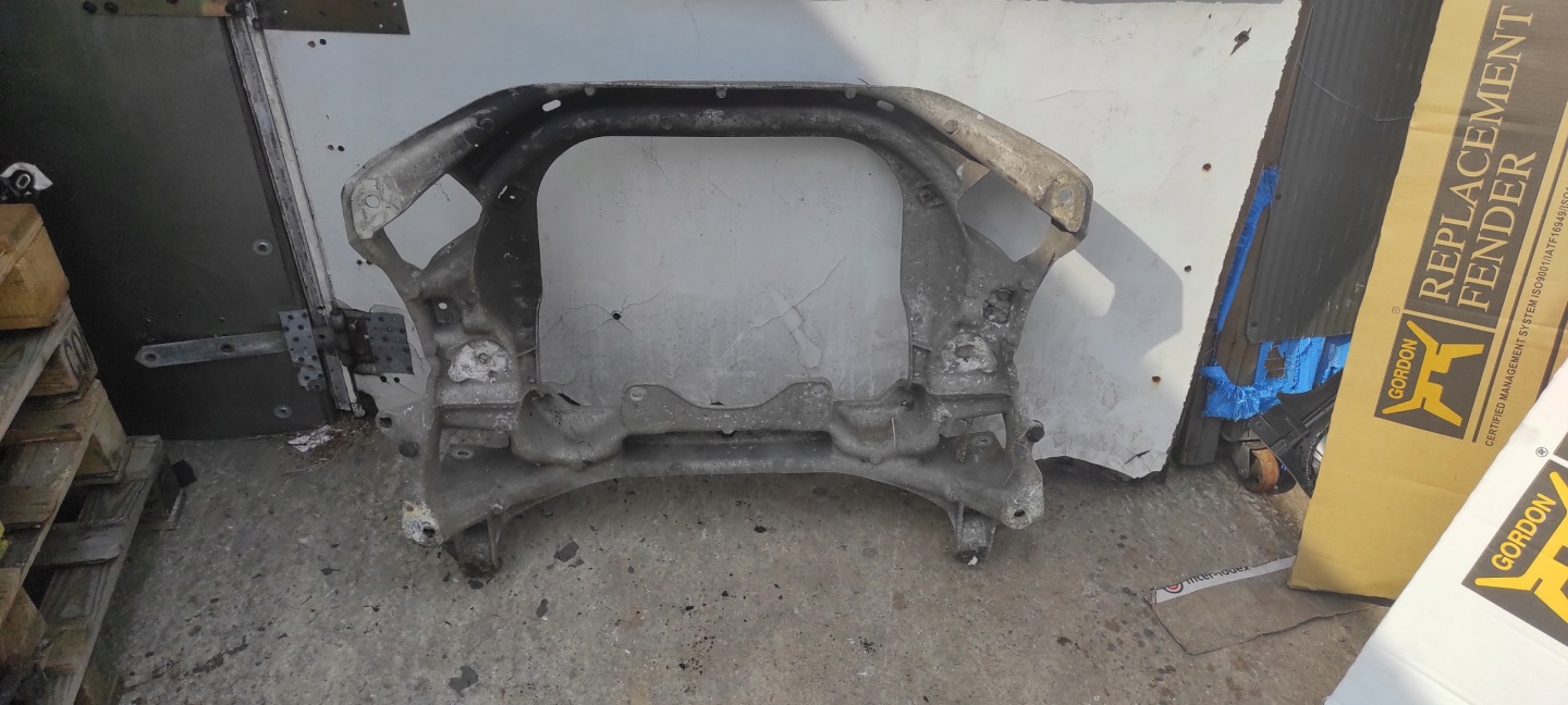 sider axle beam subframe front MERCEDES S W220 2206280257
