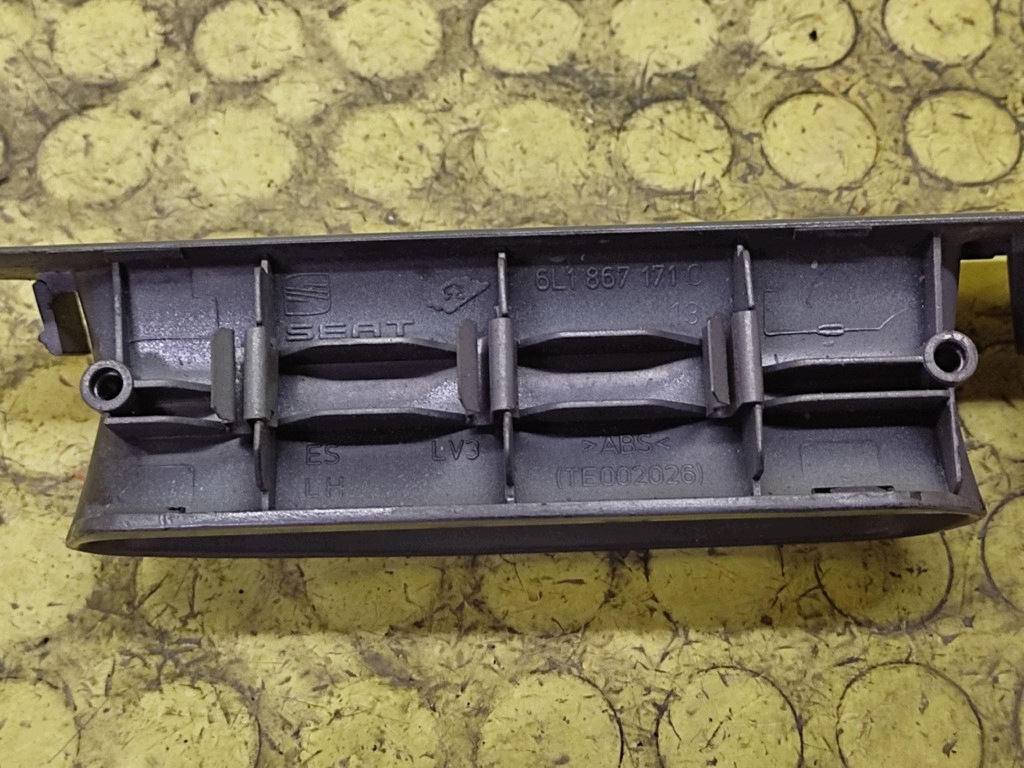SEAT IBIZA III window control switch 6L1867171C