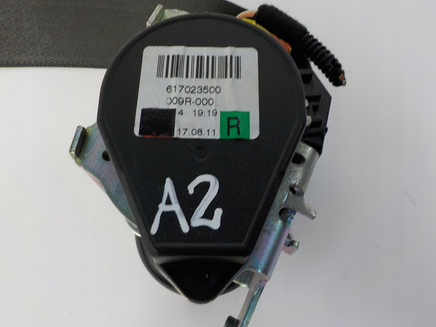 OPEL ASTRA J IV 5d Gurten Sicherheits rechts vorne 13297101
