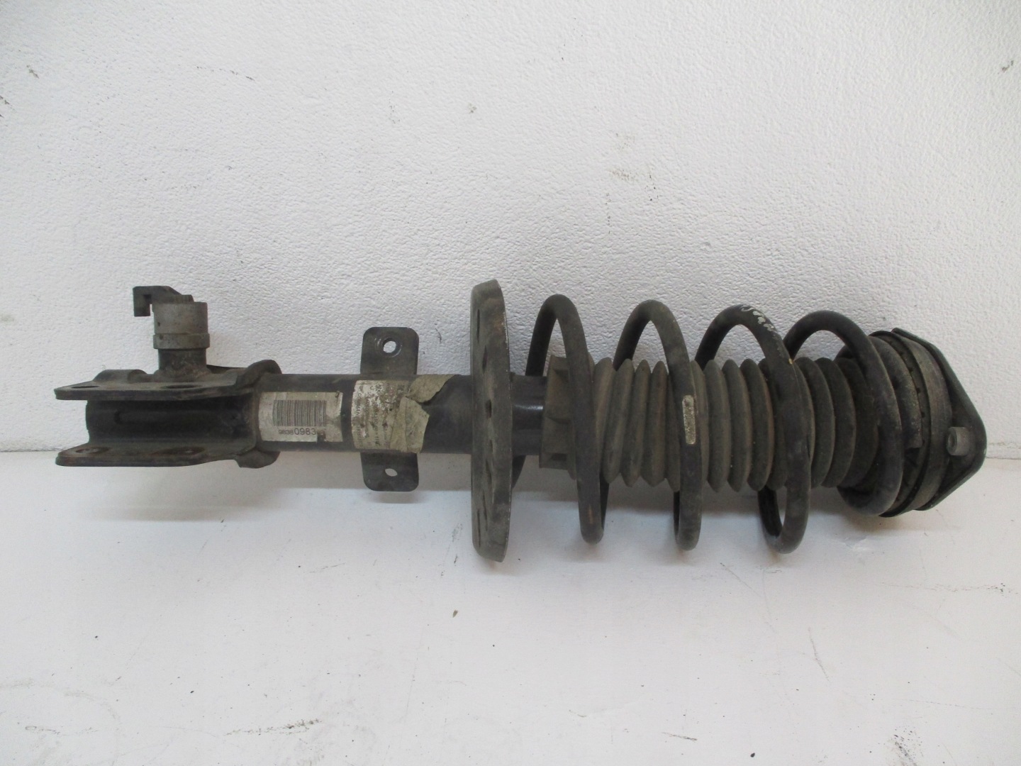shock absorber amor CITROEN DS9 9838098480 9838098380 electrical