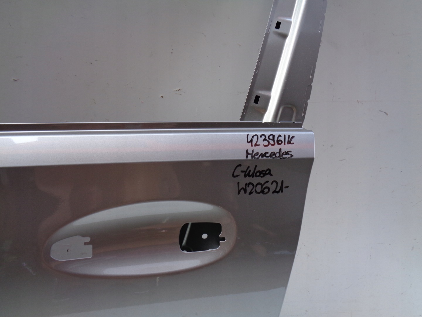 door left front MERCEDES C-KLASA W206 21- NR 42396
